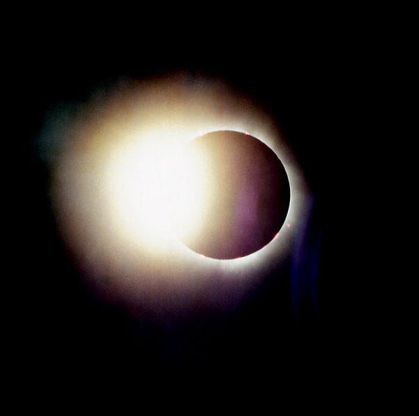 eclipse_t._voekler.jpg