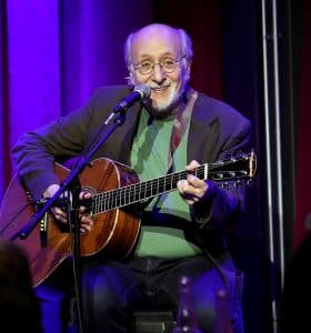 Peter Yarrow Dies at 86: Grammy-Winning Peter, Paul and Mary Musician Dead After Cancer Battle
