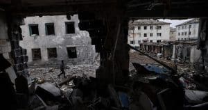 Analyse. Capitulation, accord négocié, poursuite des combats… Comment la guerre en Ukraine pourrait évoluer en 2025