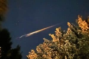 étrange objet spatial de près de 500 kilos est tombé du ciel