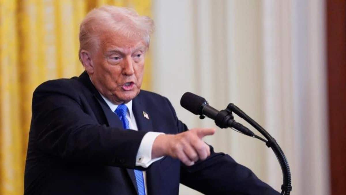 Trump retire à Biden l’accès aux informations confidentielles