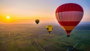 ‘The Balloonists’ Review: Entertaining and Spirited Doc Tells the Story of the First Nonstop Hot Air Balloon Trip Around the Globe