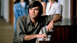 ‘Harry Chapin — Cat’s in the Cradle: The Song That Changed Our Lives’ Review: The Story of the Tune That Turned Daddy Issues Into Mythology