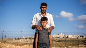 ‘The Sea’ Review: Israel’s Oscar Entry Is a Moving Father-Son Tale in the Vein of ‘Bicycle Thieves’