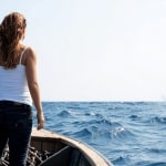 ‘Thrash’ Review: It’s Netflix and Chomp, as Phoebe Dynevor Stars in a Familiar but Gruesomely Competent Shark Thriller