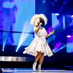 ‘Sia: Nostalgic for the Present’ Review: A Concert Performance Film from 2016, but It Channels Sia’s Mystery and Power