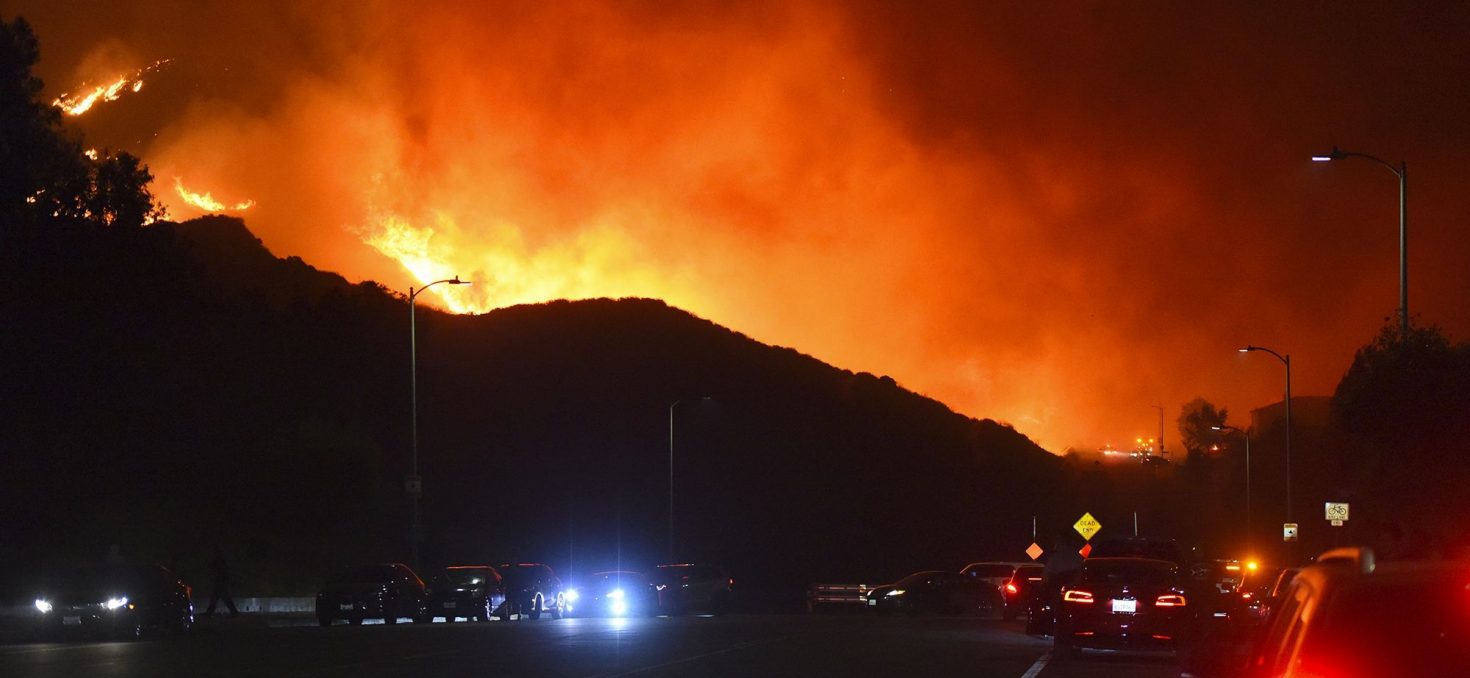 Incendie en Californie : 180 000 personnes sommées d’évacuer le Sonoma