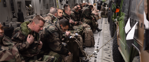 La France envoie 600 soldats supplémentaires au Sahel