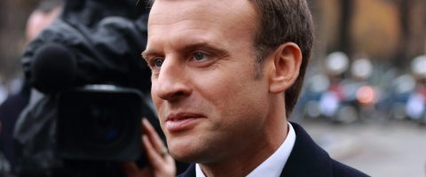 Emmanuel Macron somme Téhéran de libérer deux chercheurs français « sans délai »