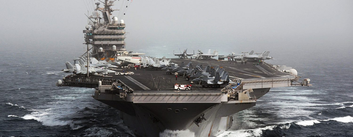 Washington déploie le porte-avions USS Abraham-Lincoln au Moyen-Orient