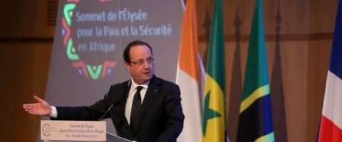 Sommet de l’Élysée : Hollande l’Africain ?
