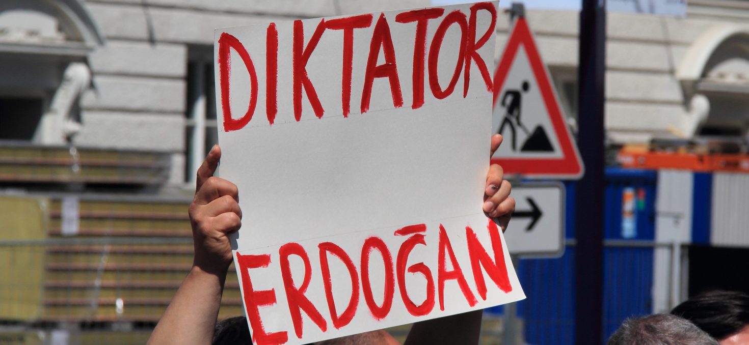 Erdogan porte plainte contre « Le Point »