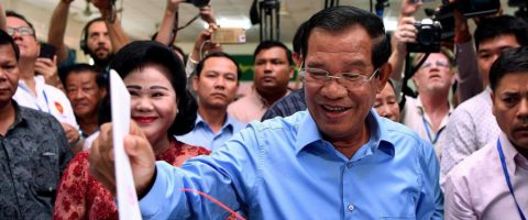Victoire controversée du régime lors des législatives au Cambodge