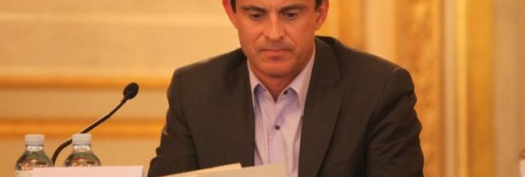 EN DIRECT –  Suivez «Des paroles et des actes» avec Manuel Valls
