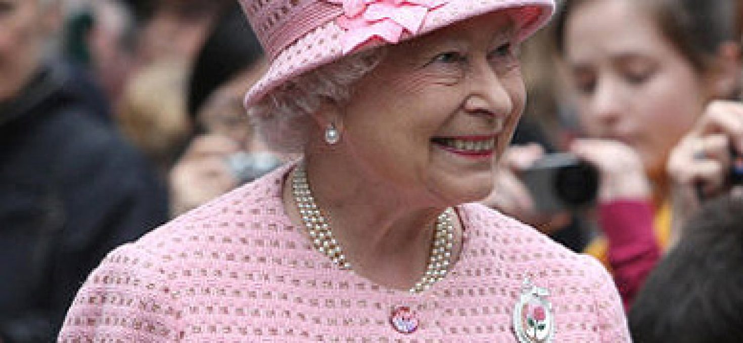 Elizabeth II: Soixante ans de règne en vidéo