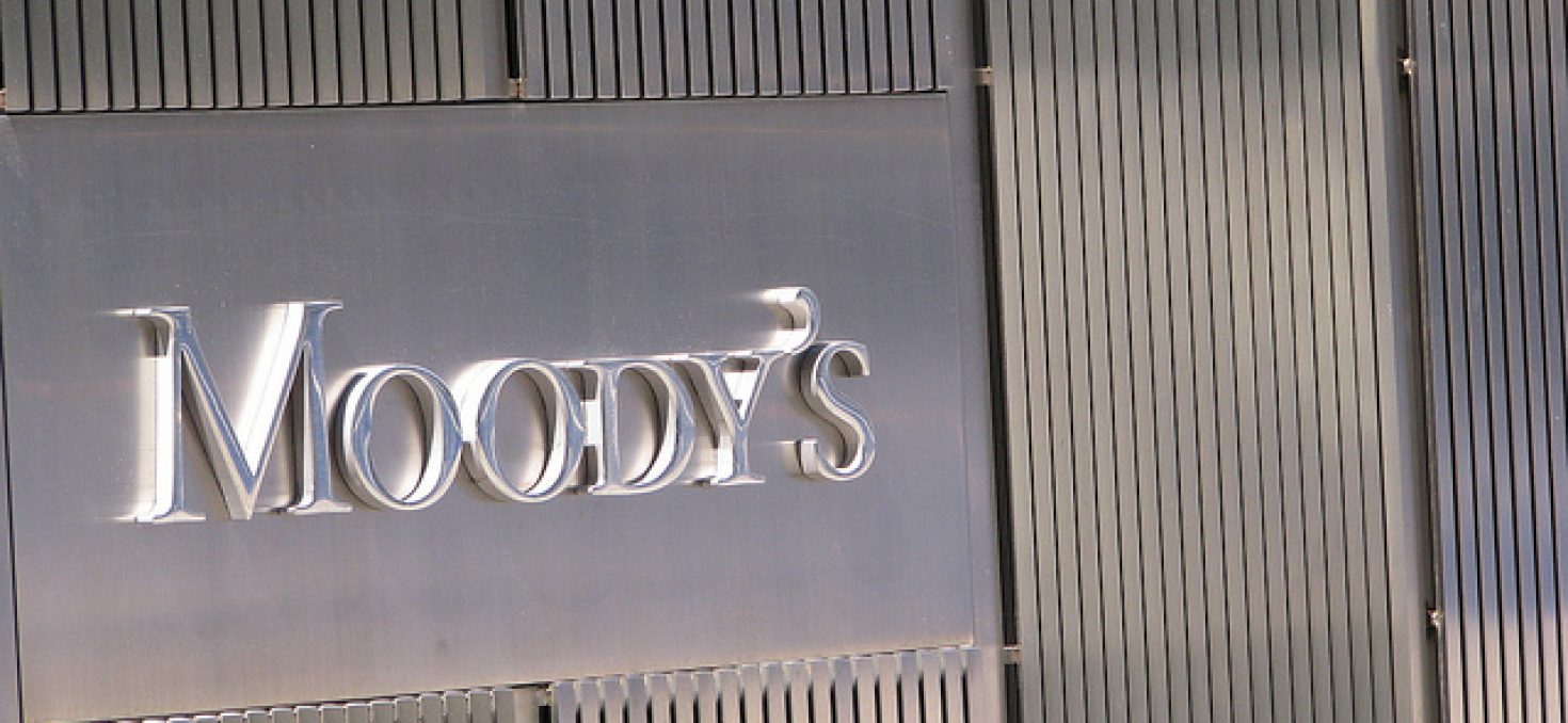Moody’s dégrade la note de l’Italie de deux crans