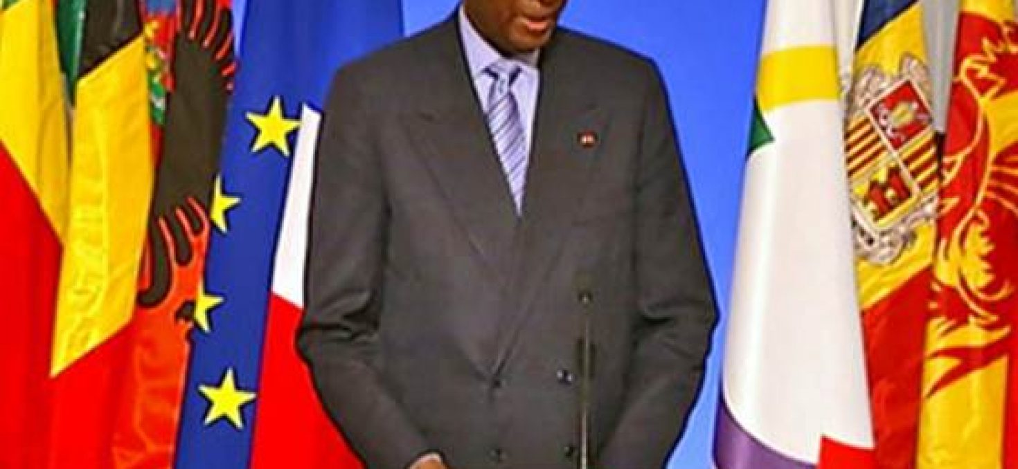Abdou Diouf: la Francophonie est préoccupée par la Centrafrique