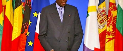 Abdou Diouf : «Le français est une chance»