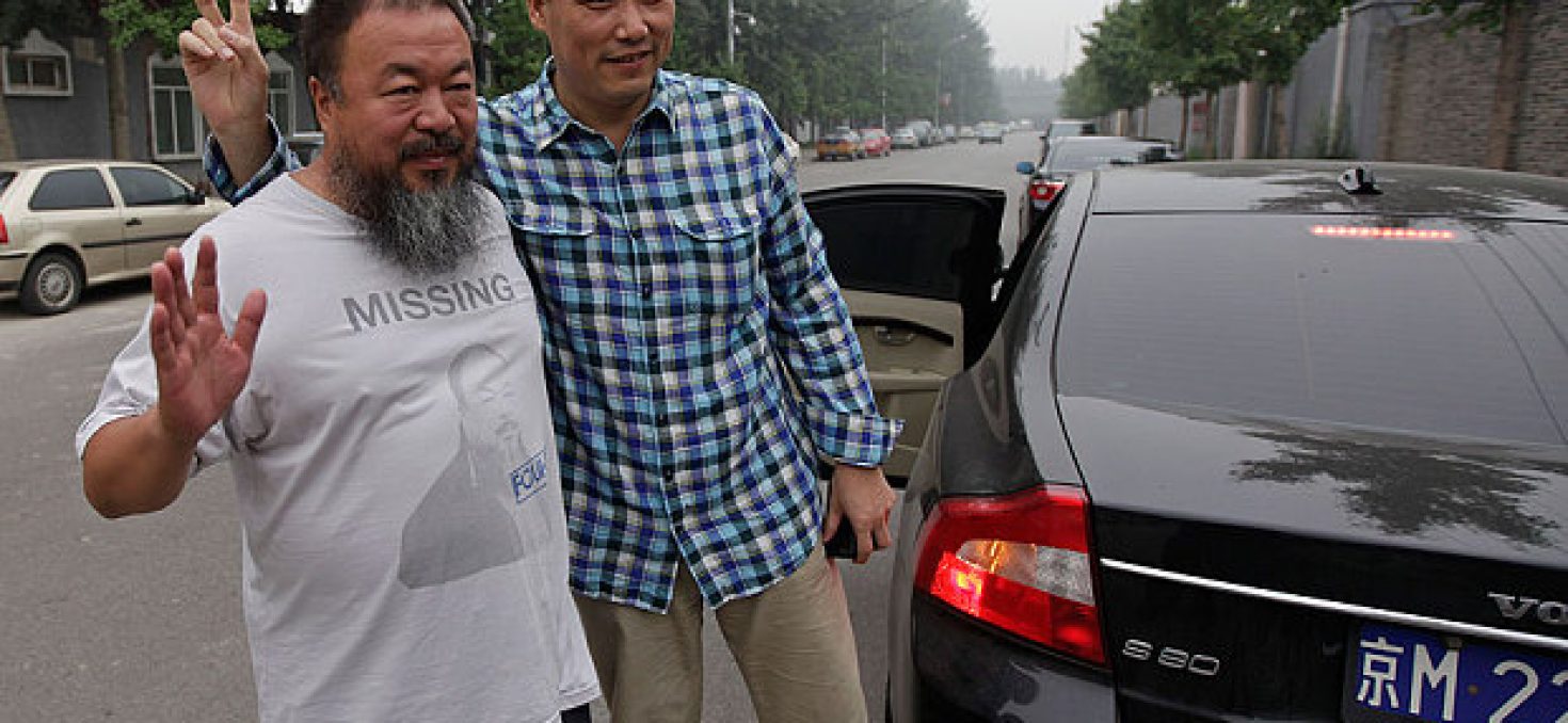 Le procès expéditif de l’avocat d’Ai Weiwei