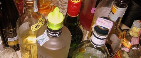 Addiction: plus on boit jeune, plus le risque d’alcoolisme est grand