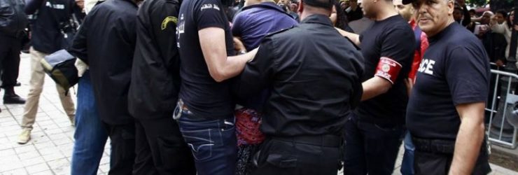 La Femen tunisienne Amina Tyler reste en prison