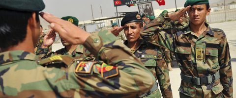 Pic de désertions dans l’armée afghane quand l’Otan quitte le pays