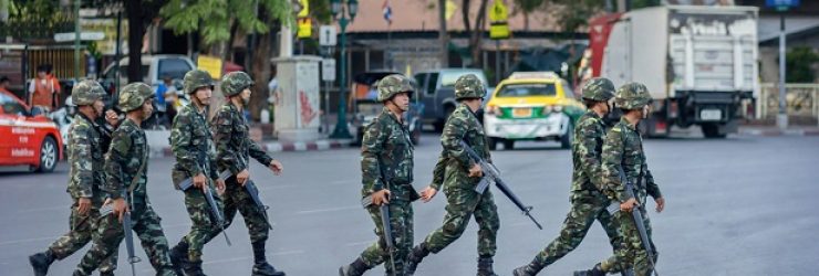 Thaïlande: après le coup d’État, l’armée lance une «campagne du bonheur»