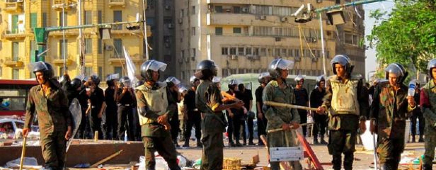 Lassés de l’islamisme, les Égyptiens veulent le retour de l’armée