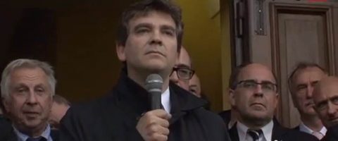 Arnaud Montebourg suscite la colère des salariés d’ArcelorMittal