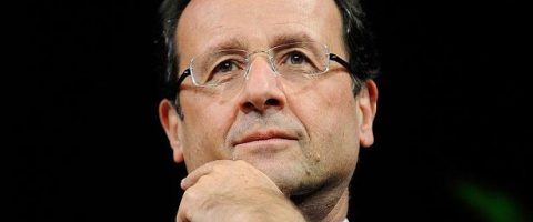 François Hollande passe à une cote de popularité de… 40 %