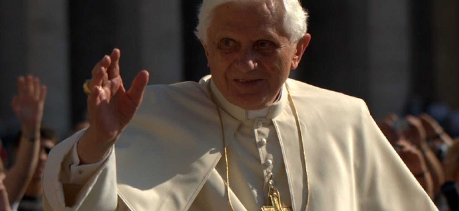 Le pape Benoît XVI démissionnera le 28 février à 20 heures