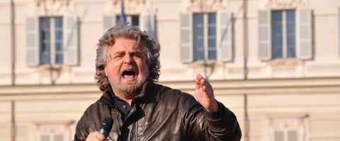 Beppe Grillo, le nouvel homme-clé de la scène politique italienne