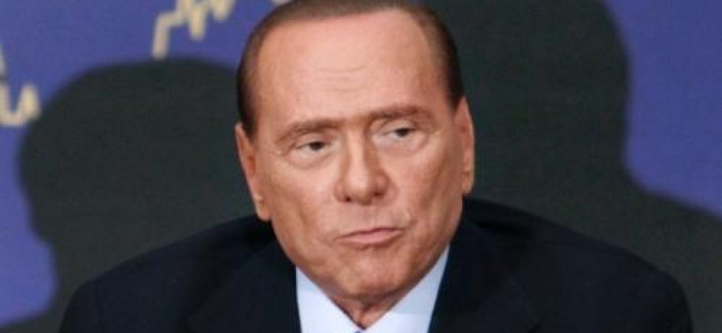Silvio Berlusconi tire sa révérence et pousse Mario Monti: un leurre?