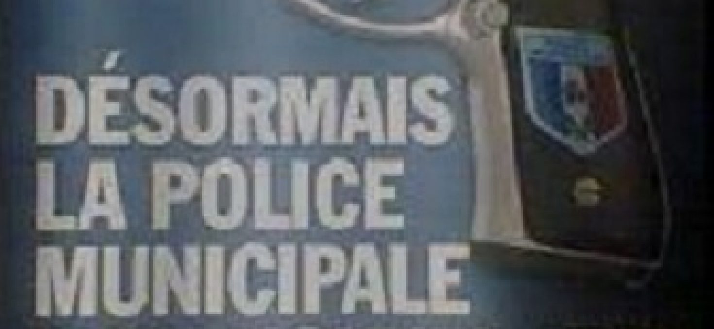 Le pistolet, « nouvel ami » de la police dans la ville de Robert Ménard