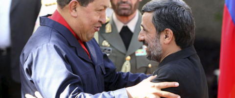Ahmadinejad et Chavez, même combat ?
