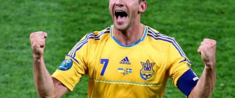 Pologne et Ukraine: deux équipes sous les feux de la rampe