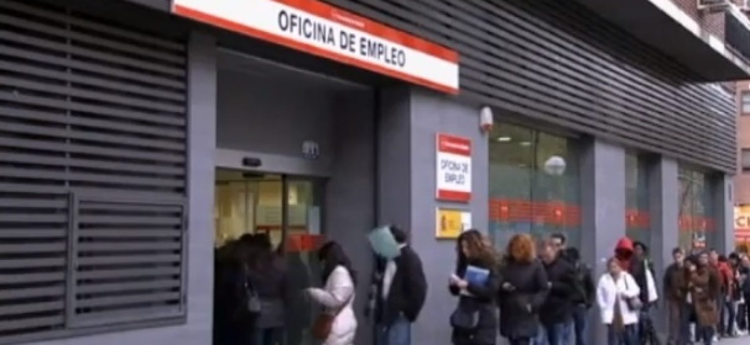 Espagne: taux record de 55% de jeunes au chômage
