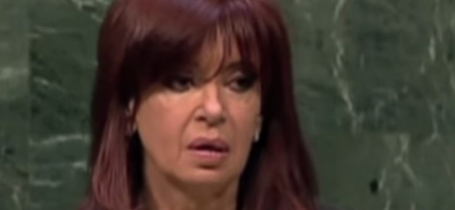 L’Argentine soupçonne d’ex-agents de la mort du procureur Nisman