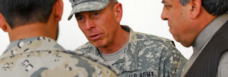 David Petraeus, un héros de guerre déchu