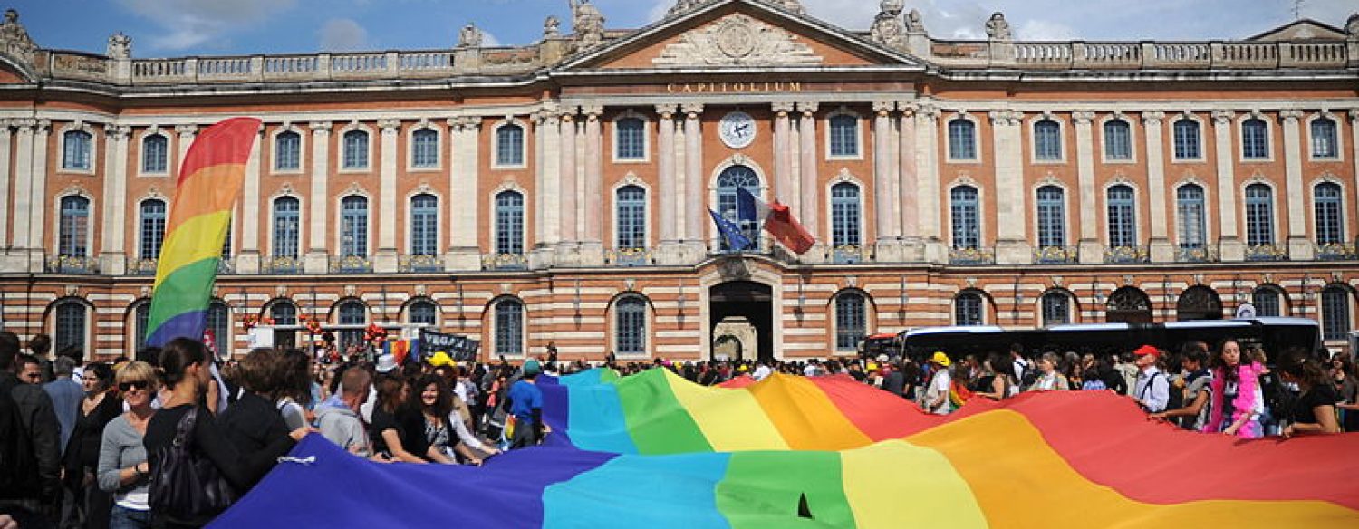 Les Français disent oui au mariage homosexuel, pas à l’adoption