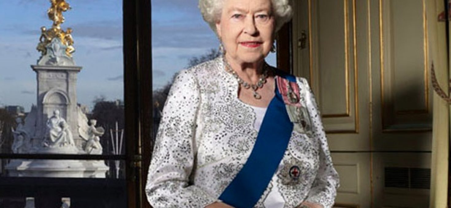 La reine Elizabeth II célèbre les 60 ans de son couronnement