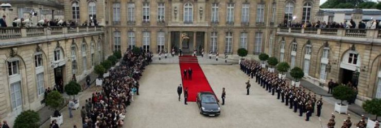 Un départ sur les chapeaux de roues pour François Hollande