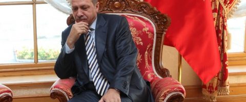 Manifestations en Turquie: une chance pour Erdogan?