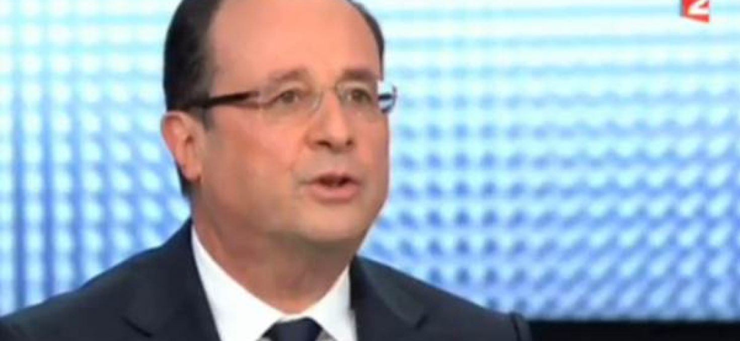 Tempête au sommet: que peut faire François Hollande?