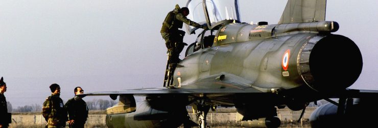 Bombardements français au Tchad