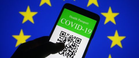 Covid-19 : Un passeport sanitaire bientôt lancé au Royaume-Uni