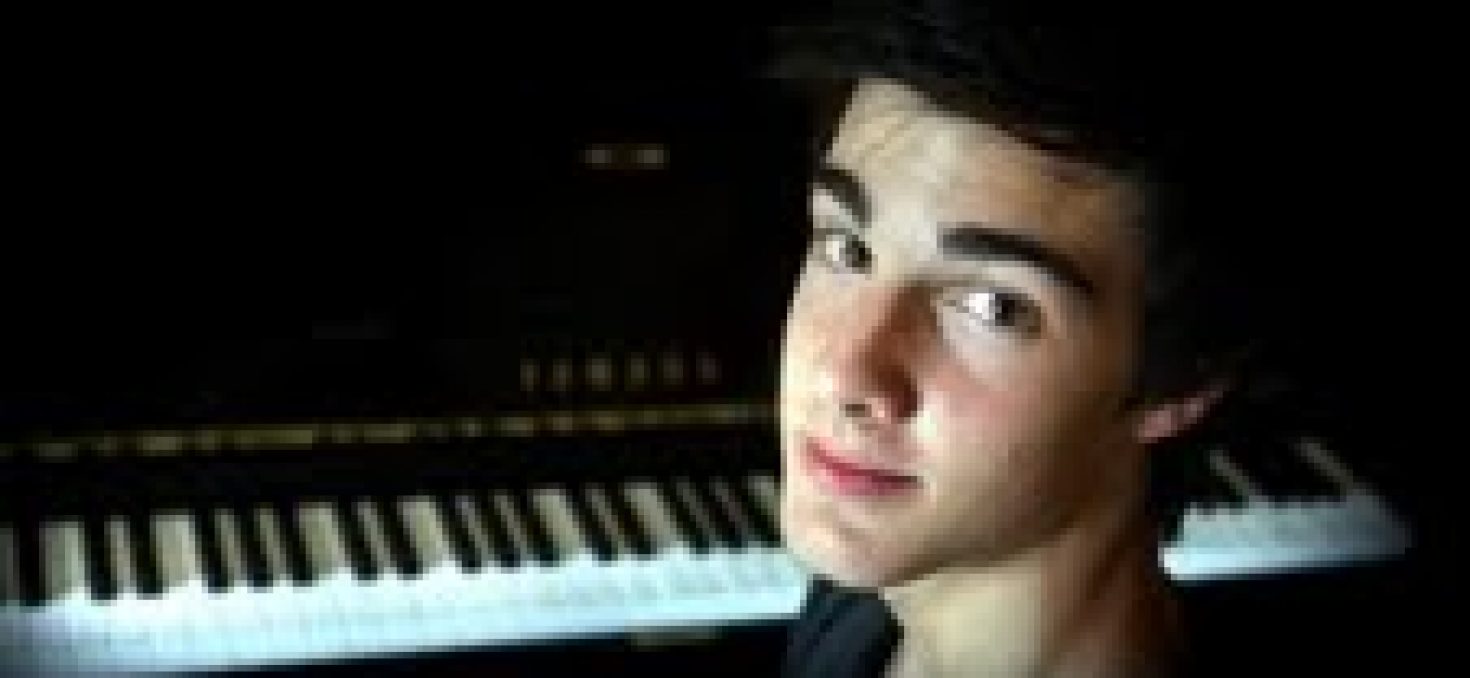 Un jeune réfugié bosnien parmi les meilleurs pianistes de Scandinavie