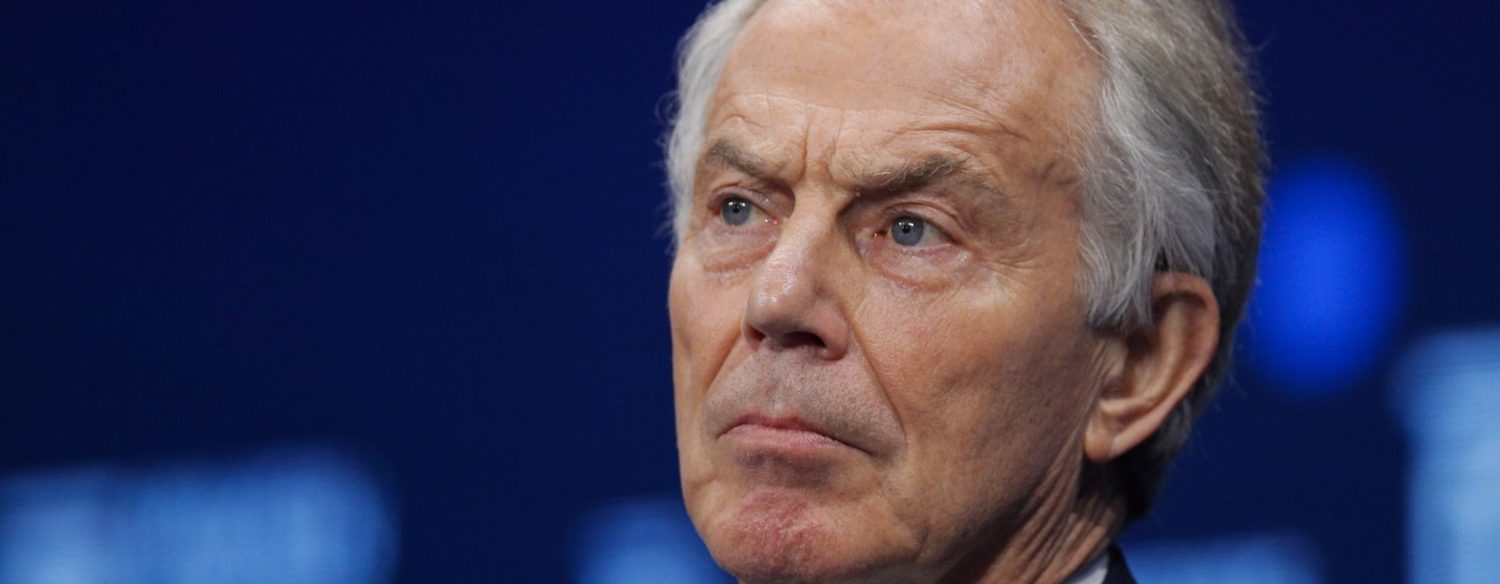Tony Blair tacle Jeremy Corbyn et met en garde le Labour