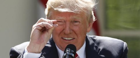 Fier d’avoir quitté les Accords de Paris, Trump glorifie le charbon