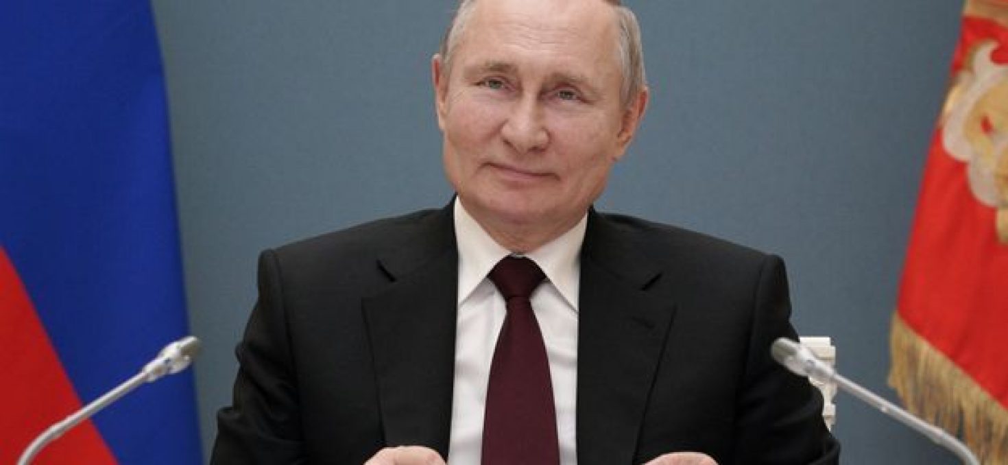 Vladimir Poutine se moque de Biden après sa récente accusation